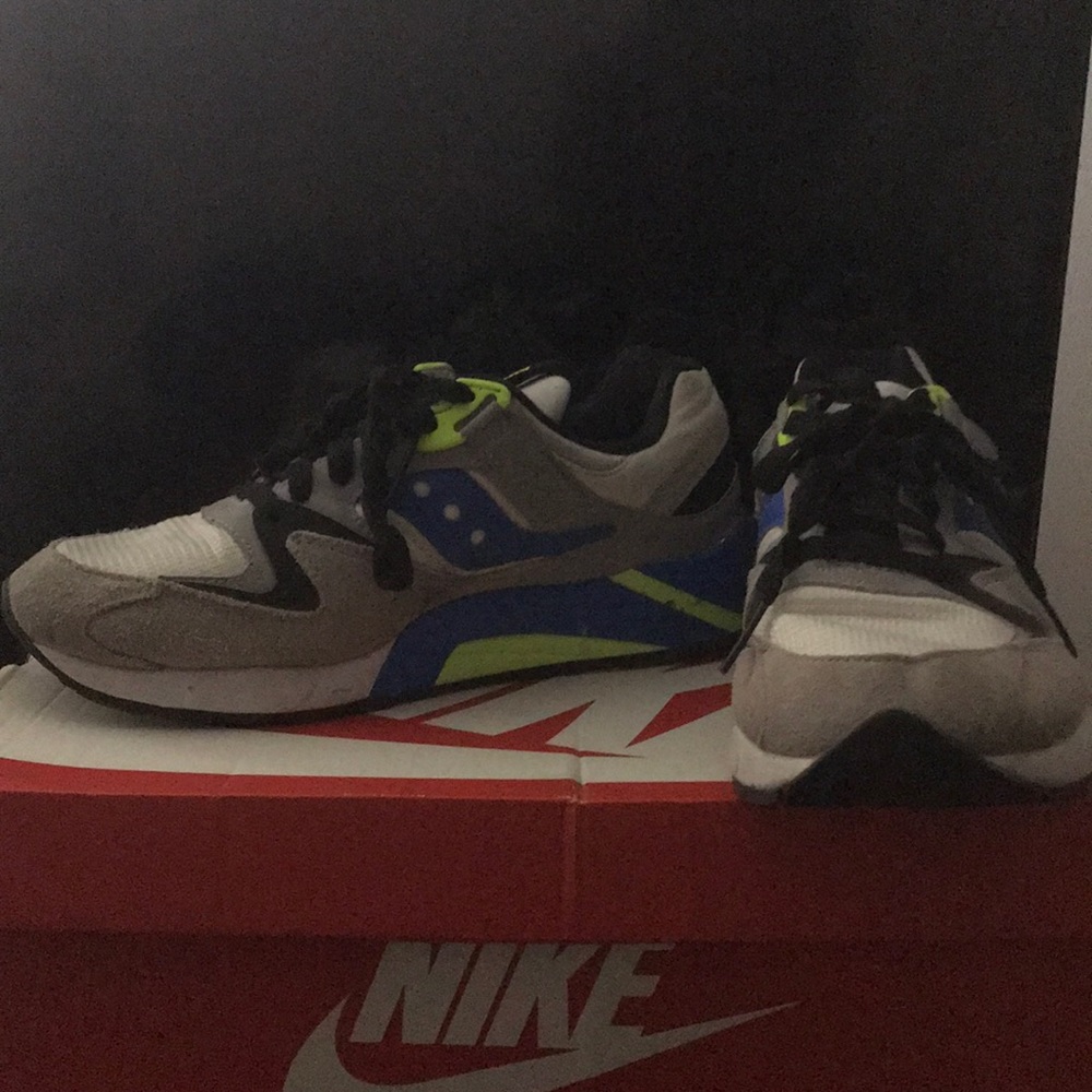 Saucony
